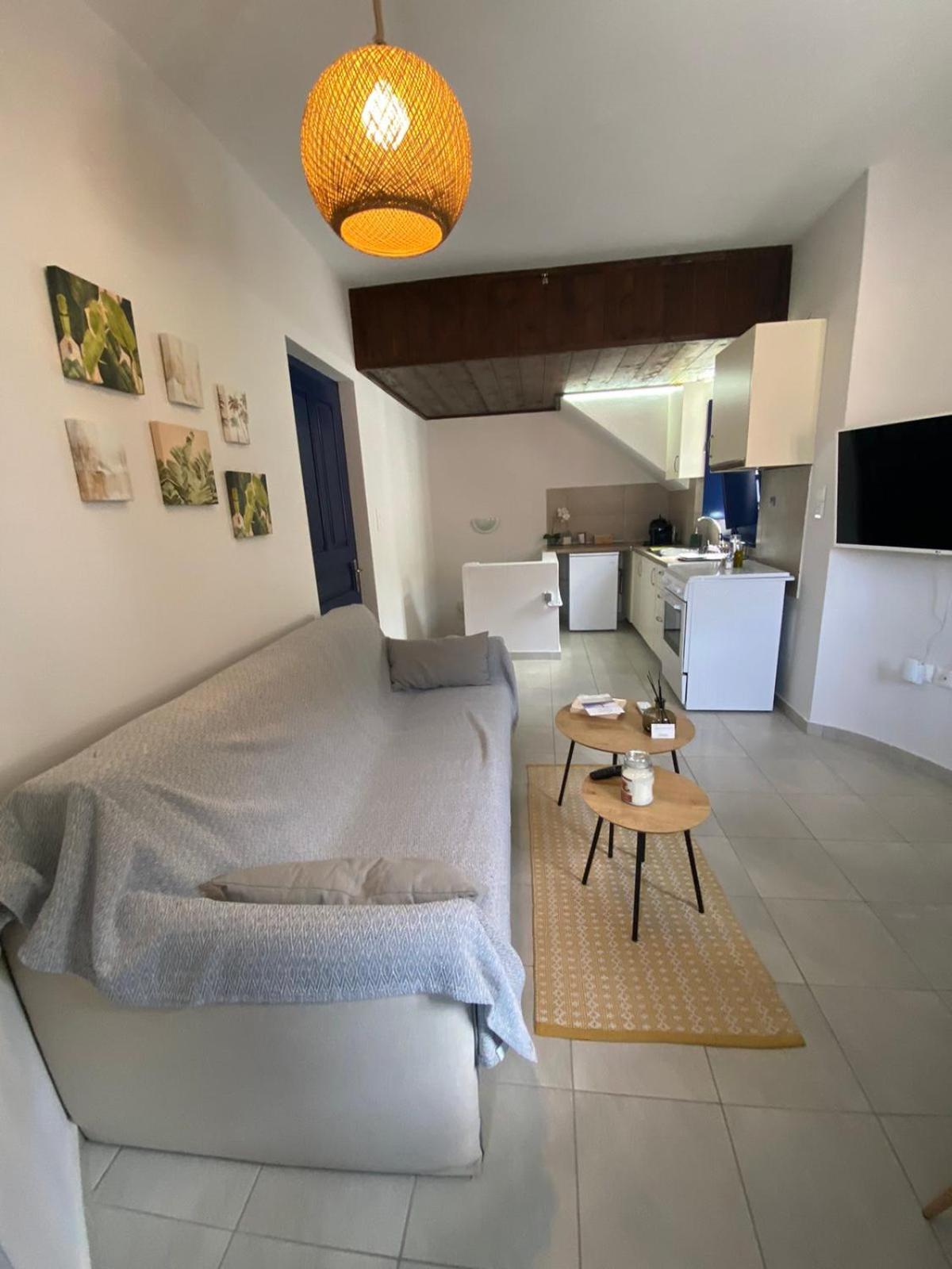 Oros Eros Apartman Ídra Szoba fotó